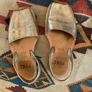 Pons Avarcas champagne gold